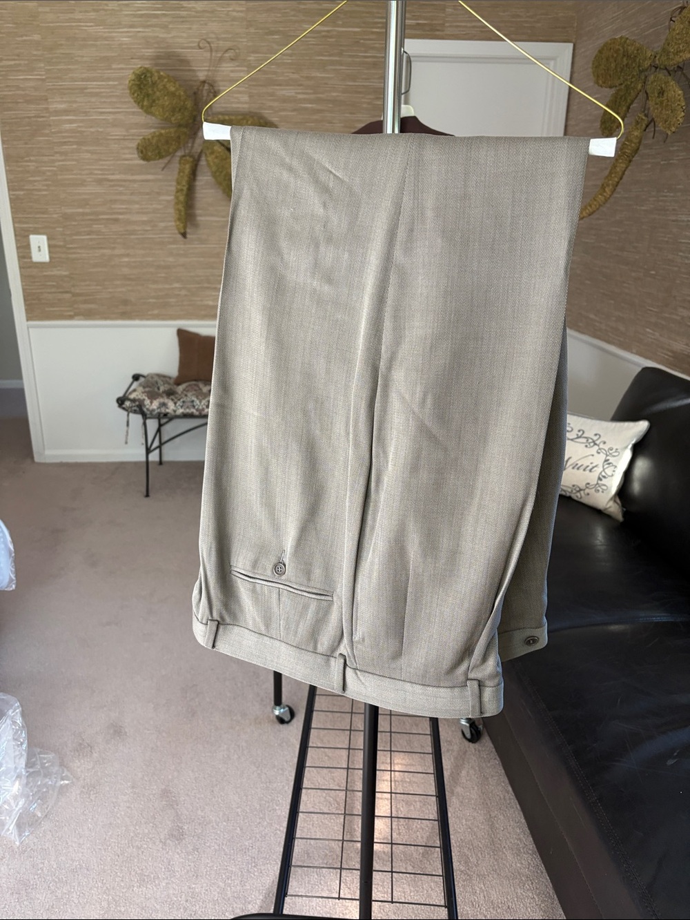 Giorgio Armani Men's Dress Pants in Light Taupe
